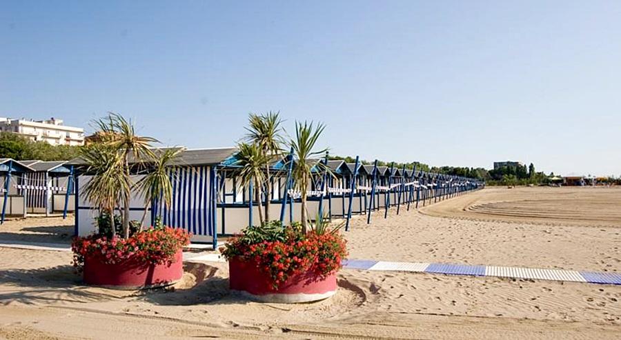 Russo Palace Hotel