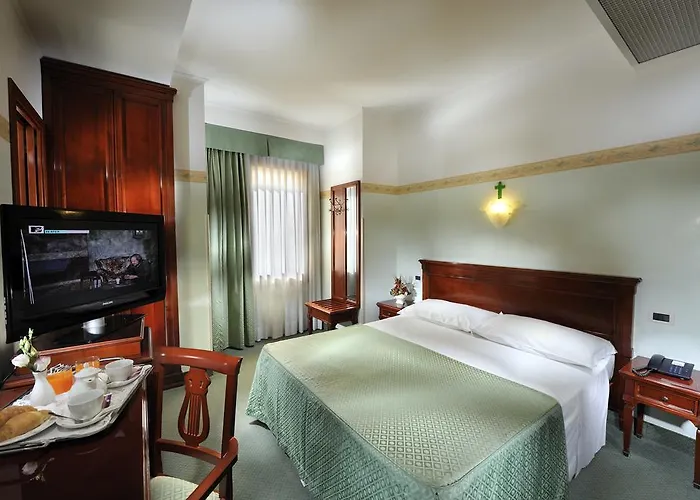 Hotel Russo Palace