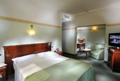 Russo Palace 4*