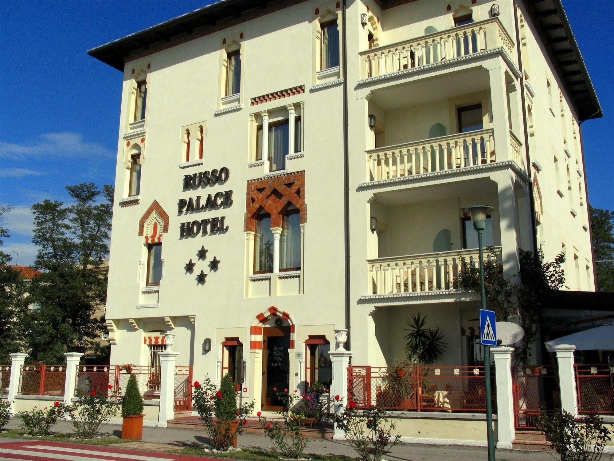 Russo Palace 4*
